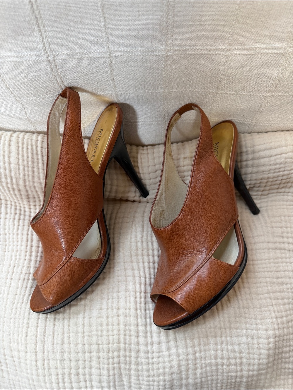 MICHAEL Michael Kors Tan Brown Leather Peep-Toe Slingback Heels - Picture 3 of 5